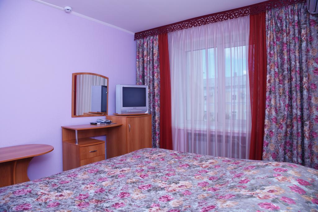 Seliger Hotel Tver Room photo